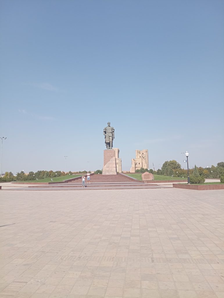 Statuia lui Amir Timur, Shahrisabz