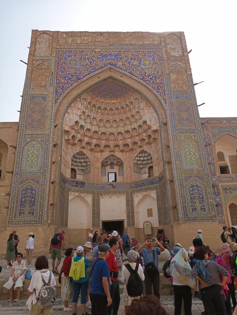 Medrasa Abdulaziz Khan, Bukhara