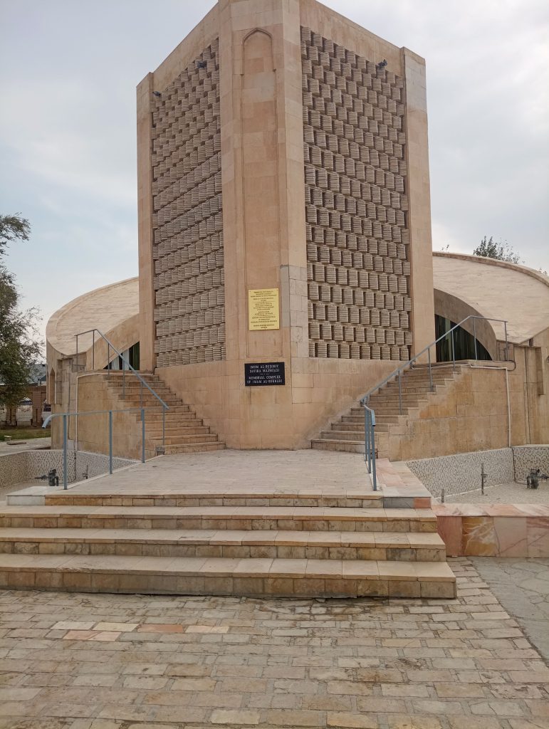 Mausoleul lui Iman Al-Bukhari, Bukhara