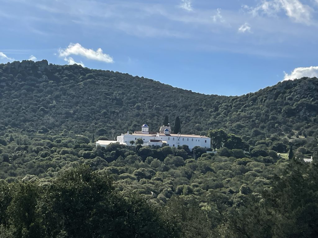 Biserica Sf. Fecioare Hrisoleontissa, Insula Eghina