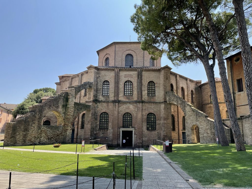 Exteriorul Bazilicii San Vitale, Ravenna