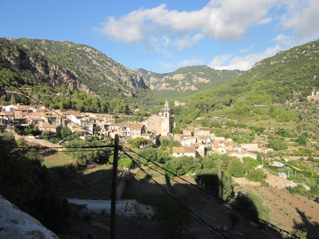 Valldemossa, un satuc de munte foarte pitoresc