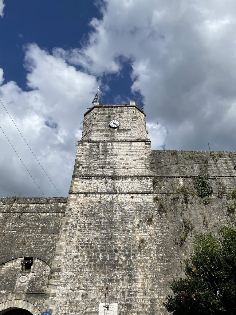 Turnul cu ceas din Ioannina