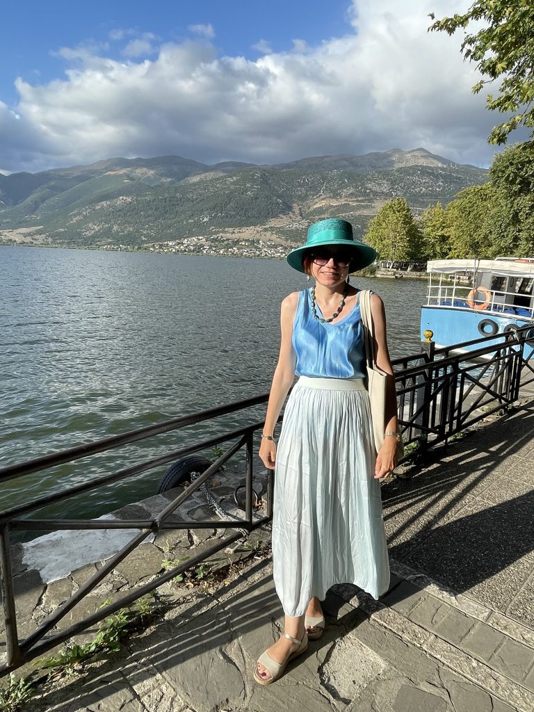 Pe faleza Lacului Pamvotida, Ioannina