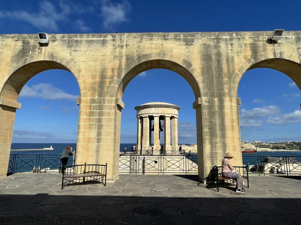 Gradinile Barakka Inferioare, La Valetta