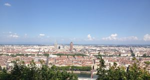 Imagine panoramica a orasului Lyon