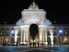 Praco do Comercio, Lisabona, imagine nocturna