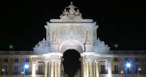 Praco do Comercio, Lisabona, imagine nocturna