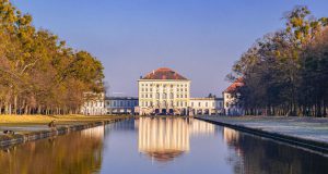 Vacante la München – ce sa vizitati, de la farmecul Marienplatz la tehnologia viitorului Castelul Nymphenburg, Munchen